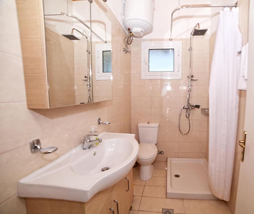 Villa Riviera Agios Georgios  Eksteriør billede
