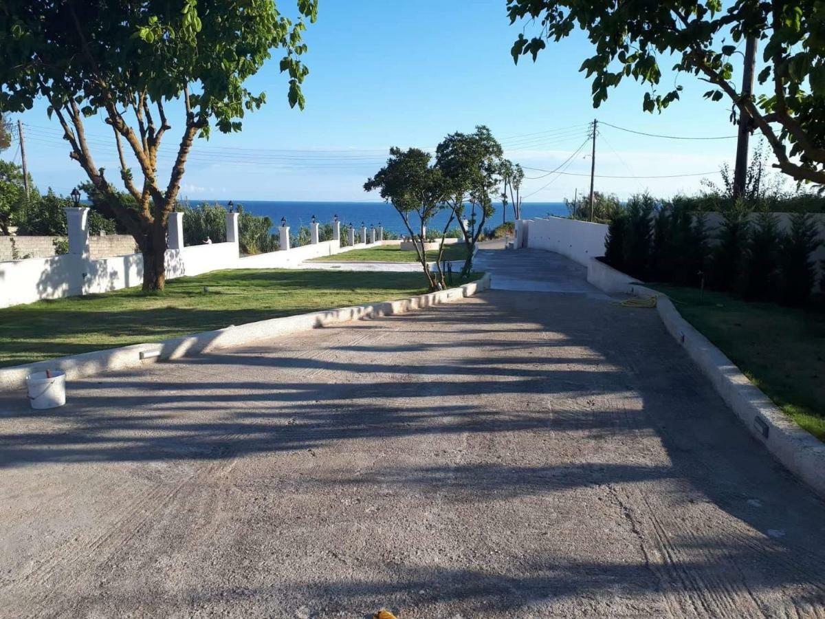 Villa Riviera Agios Georgios  Eksteriør billede