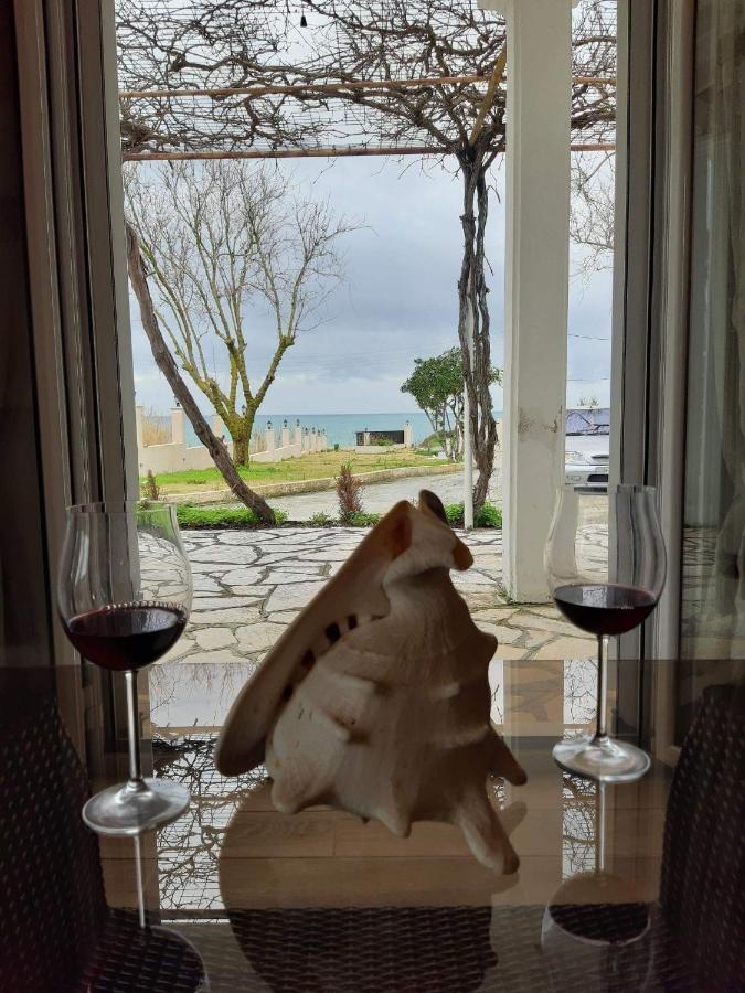 Villa Riviera Agios Georgios  Eksteriør billede